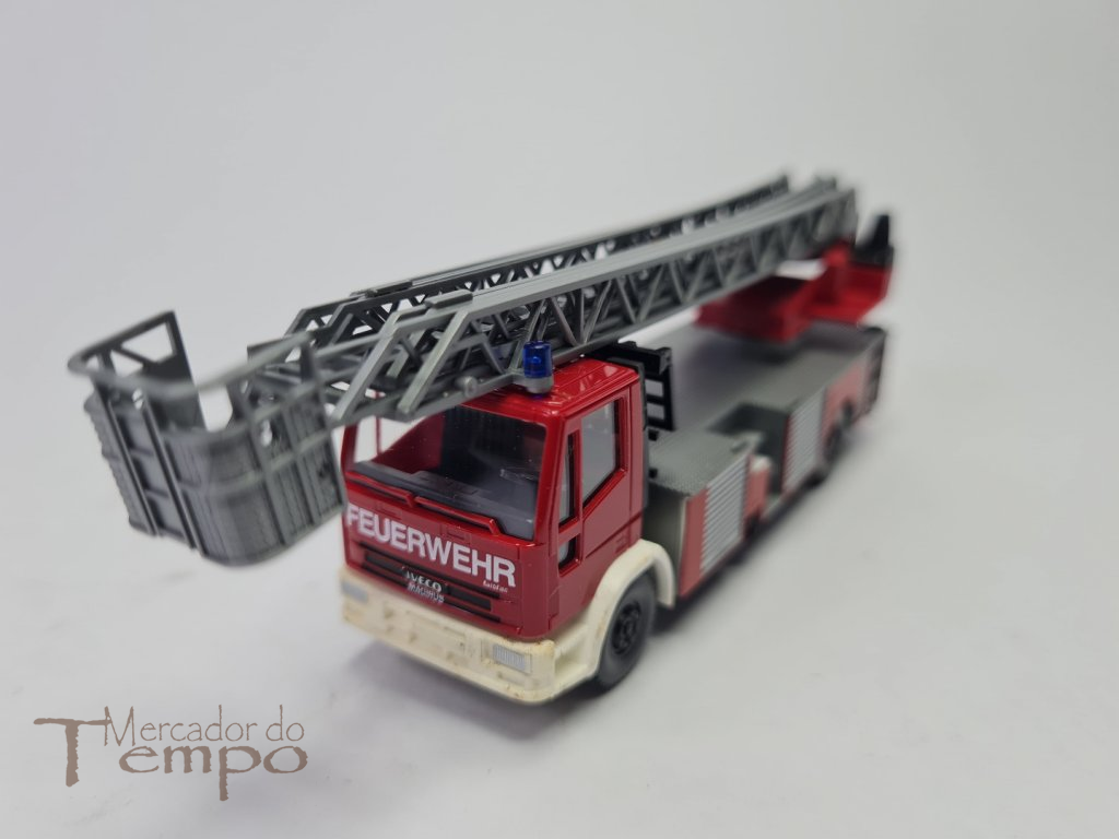 Miniatura 1/87 Wiking DLK 23 - 12 Iveco, Camião dos Bombeiros