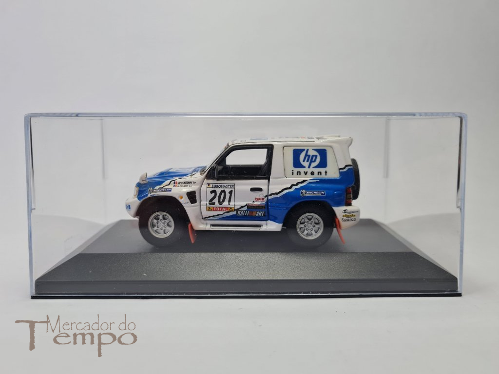 Miniatura 1/43 Schuco Mitsubishi Pajero Rallye Art HP
