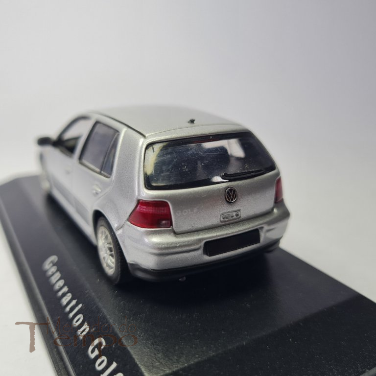 Miniatura 1/43 Minichamps VW Golf GTi 