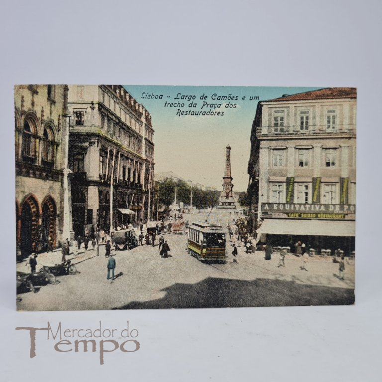 Postal - Lisboa, Largo de Camões e trecho da Praça dos Restauradores