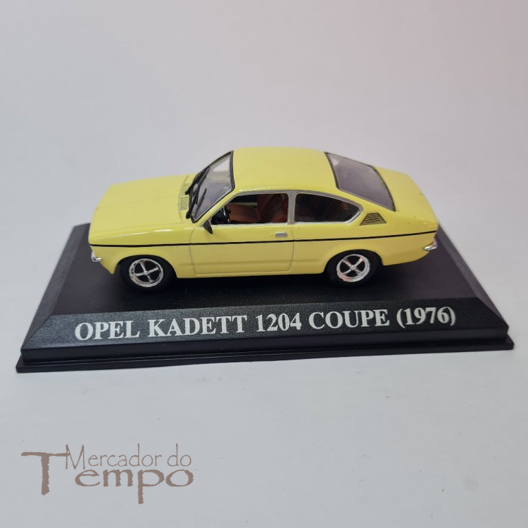 Miniatura Altaya 1/43 Opel Kadett 1204 Coupe 1976