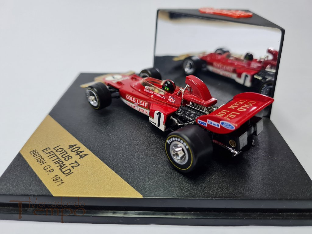 Miniatura 1/43 Quartzo 4044 F1 Lotus 72 E.Fittipaldi , 1971