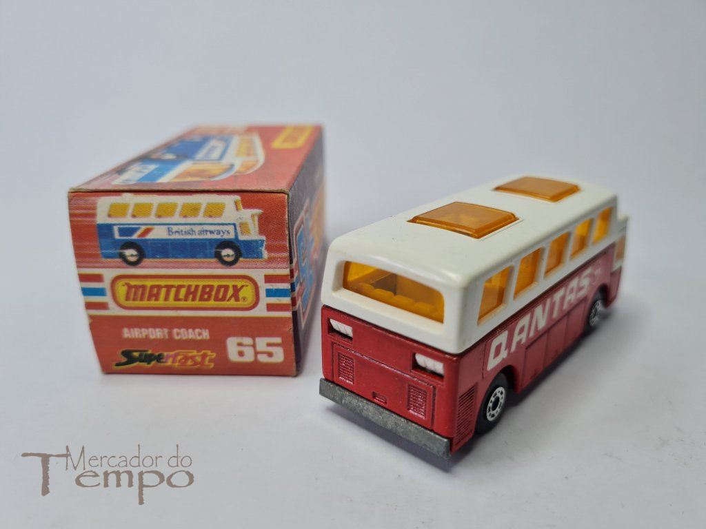 Miniatura Matchbox Airport Coach #65 com caixa original 