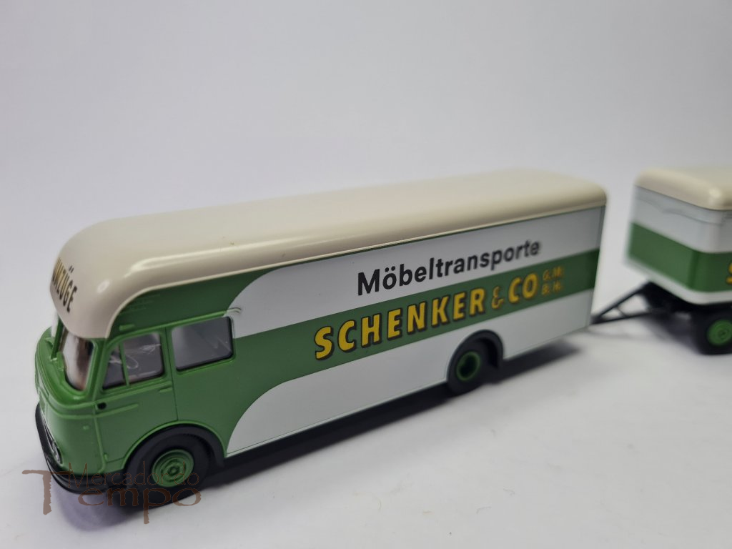 Miniatura 1/87 Brekina Camião de mudanças Schenker & Co