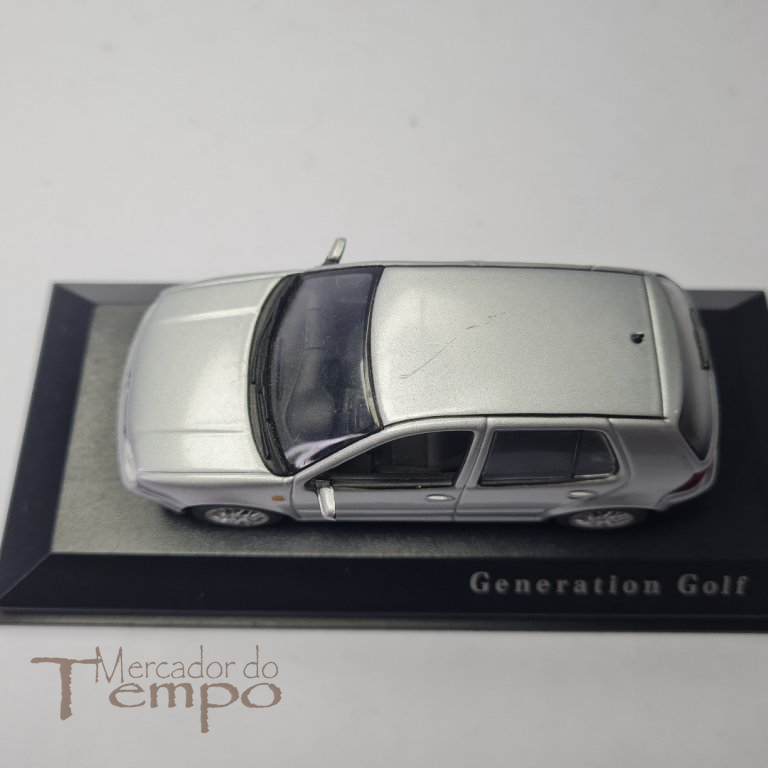 Miniatura 1/43 Minichamps VW Golf GTi 