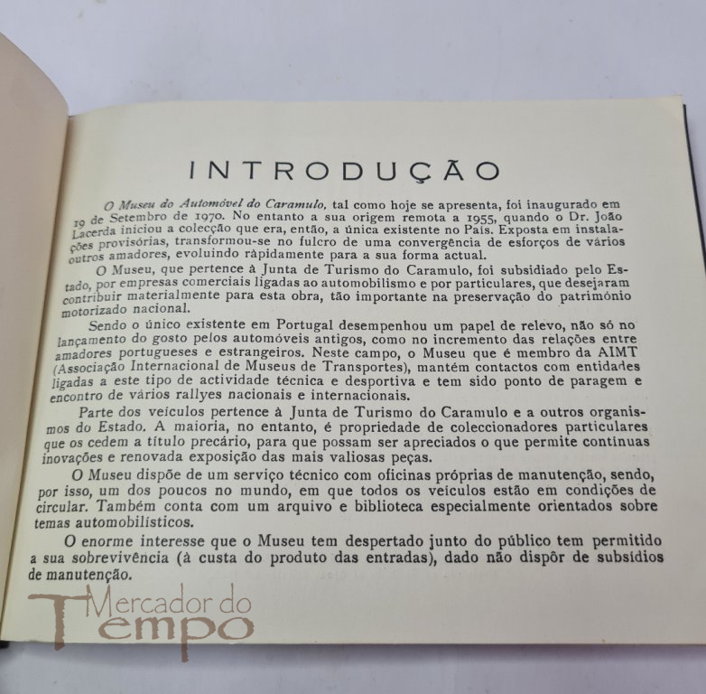 Album de postais do Museu do Automóvel do Caramulo,