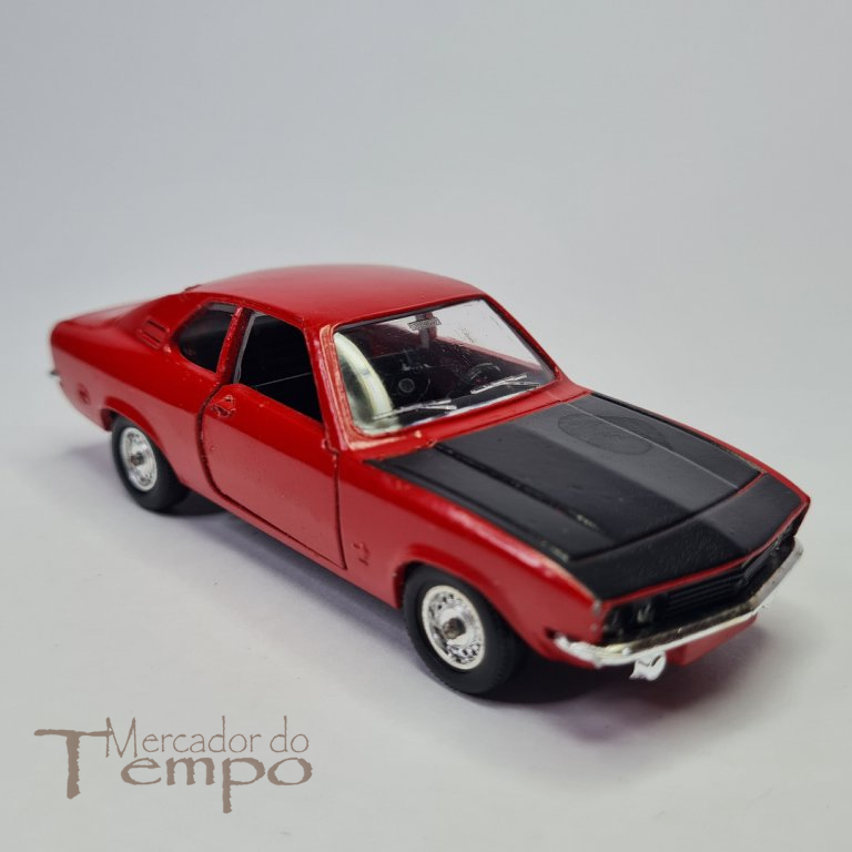 Miniatura 1/43 Solido, Opel Manta 1900 SR