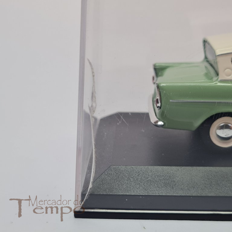 Miniatura Altaya 1/43 Ford Anglia 