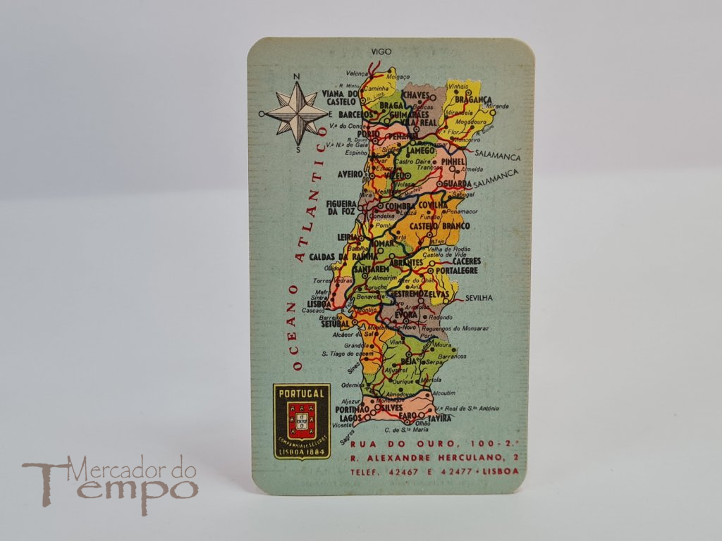 Calendário com Mapa de Portugal publicitário da Companhia de Seguros Portugal, datado de 1957