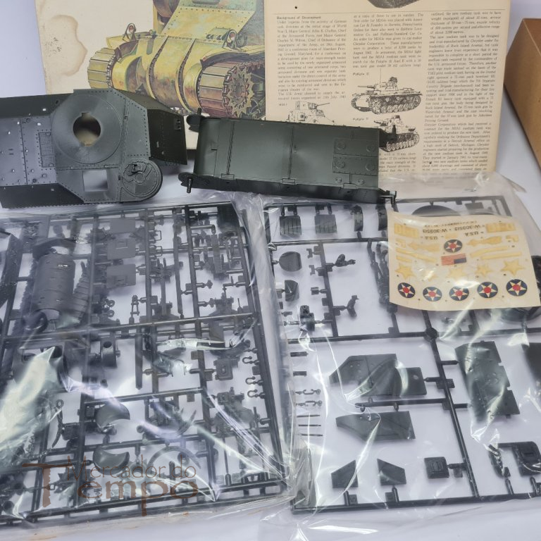 Kit Tamiya US Medium Tank M3 Lee MkI,  1/35