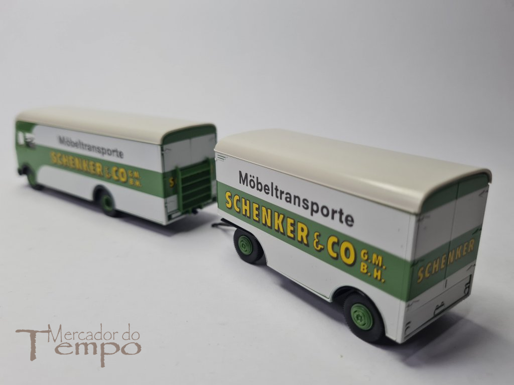 Miniatura 1/87 Brekina Camião de mudanças Schenker & Co