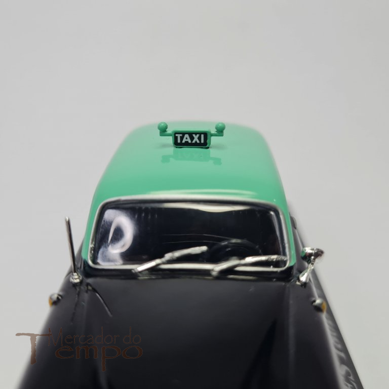 Miniatura 1/43 Mercedes Benz 180D Taxi - Lisboa - 1960